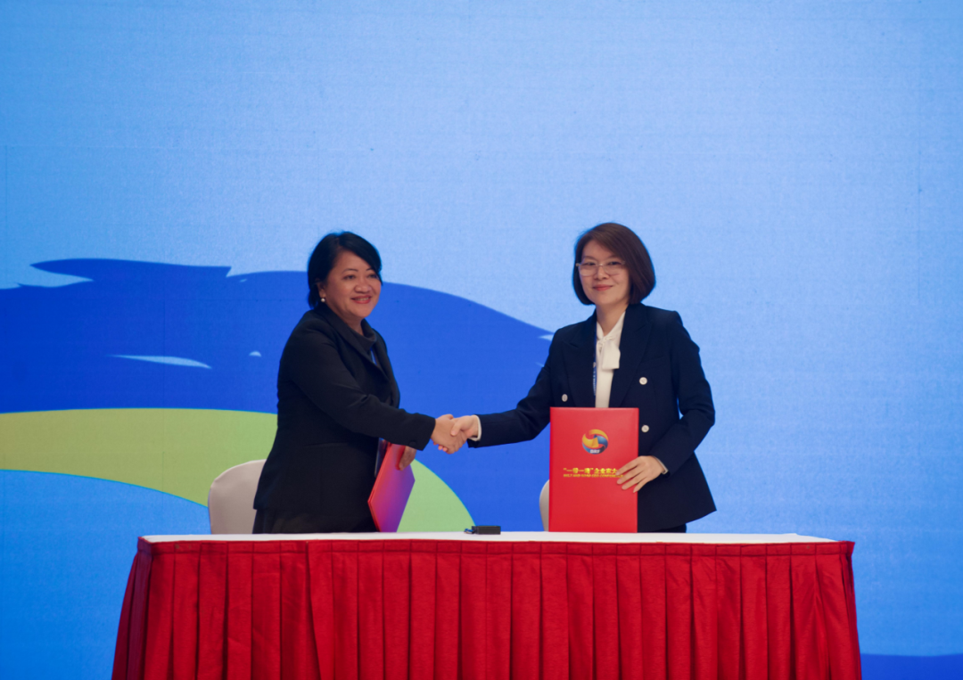 1697940029429370.png 640 (1).png